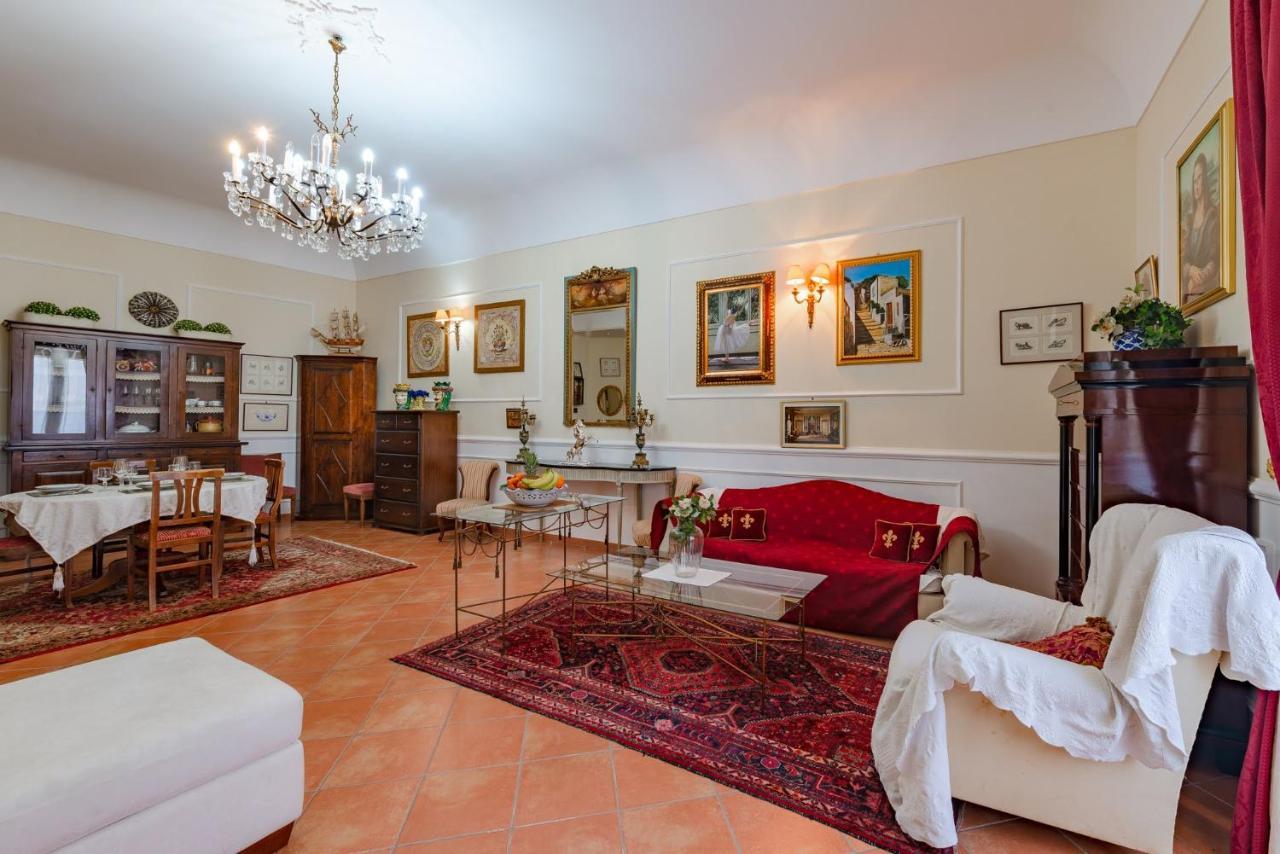 Apartament La Casa Di Dante Palermo Zewnętrze zdjęcie