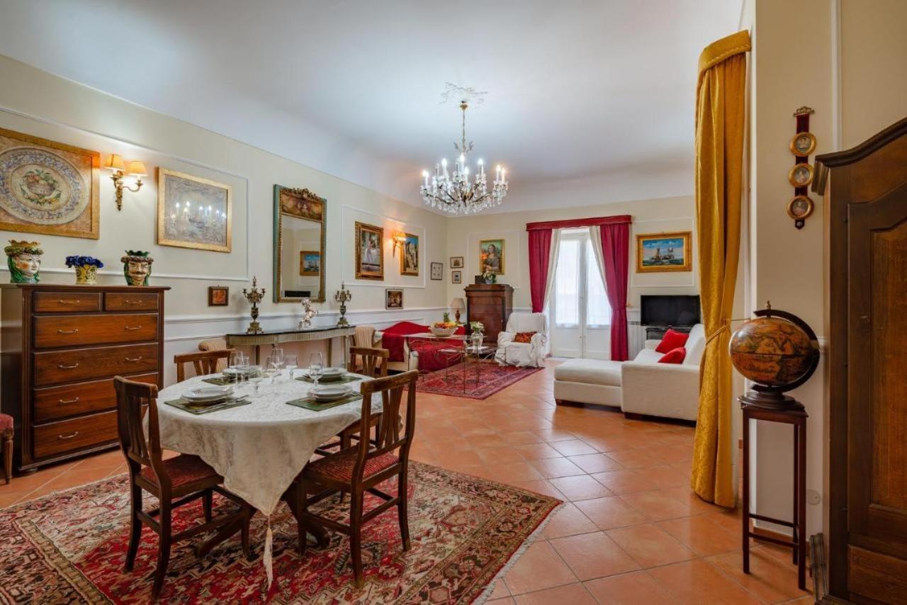 Apartament La Casa Di Dante Palermo Zewnętrze zdjęcie