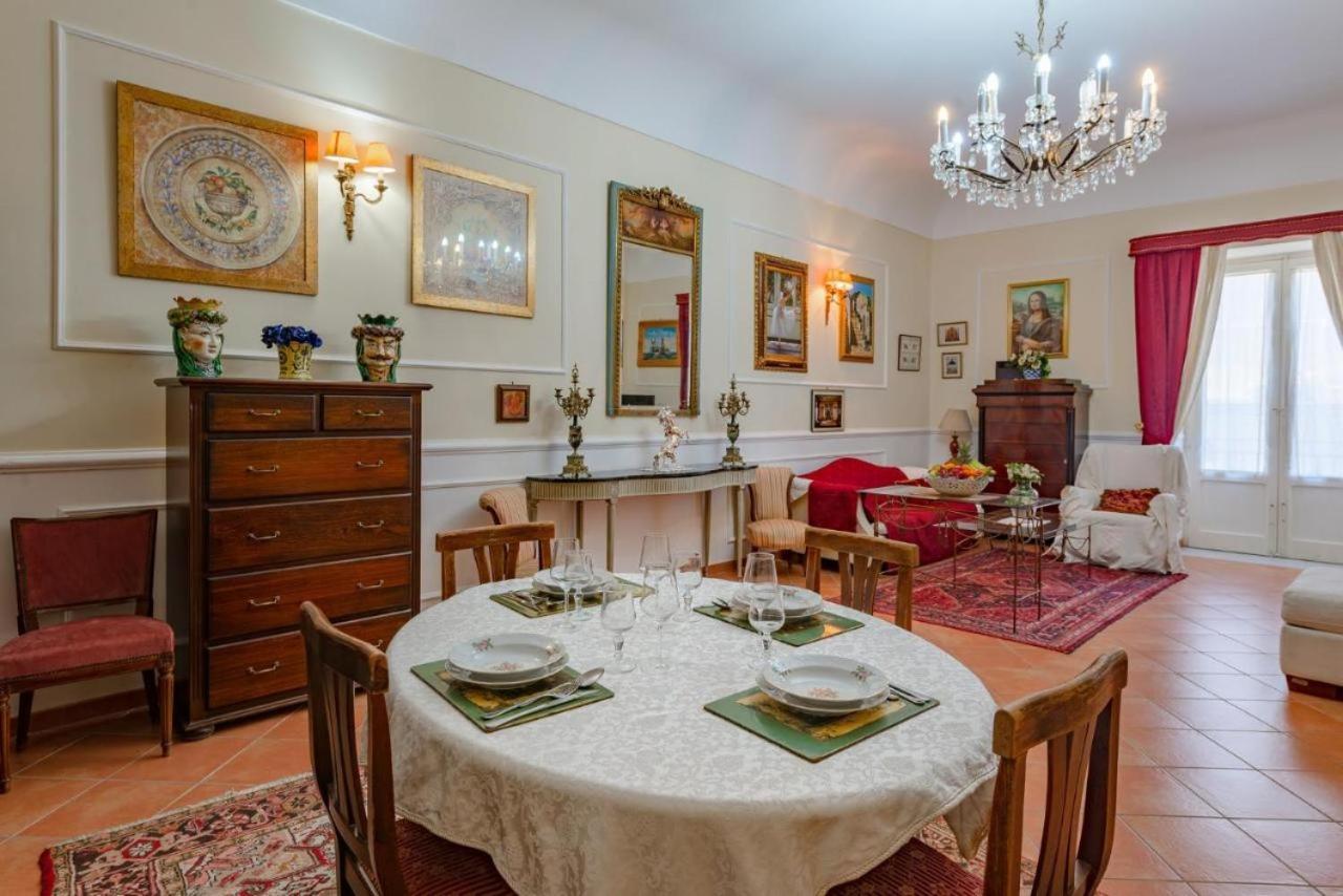 Apartament La Casa Di Dante Palermo Zewnętrze zdjęcie